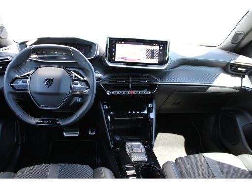 Peugeot e-2008 EV GT Avantage 54 kWh | Fase 3 laden | Navigatie | Camera voor + achter | Apple carplay | NL auto... ActivLease financial lease