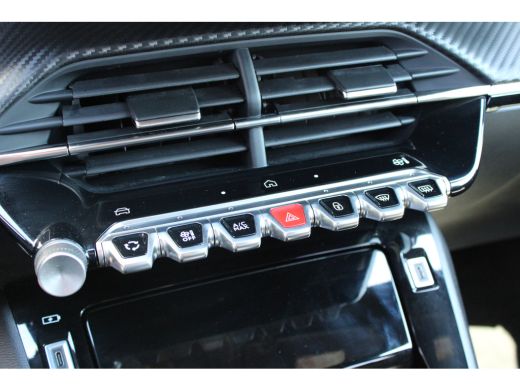 Peugeot e-2008 EV GT Avantage 54 kWh | Fase 3 laden | Navigatie | Camera voor + achter | Apple carplay | NL auto... ActivLease financial lease