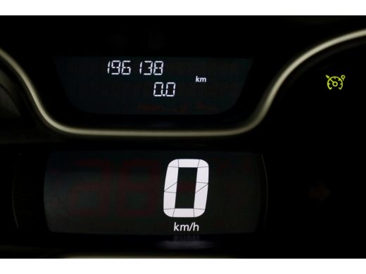 Renault Trafic 2.0 dCi 120pk L2H1 D.C. Business LED/Camera/Navi 03-2021 ActivLease financial lease