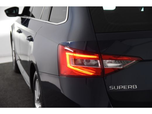 Skoda Superb Combi 1.4 TSI iV *1ste Eigenaar*Navigatie*Stoelverwarming*Camera*Carplay* ActivLease financial lease