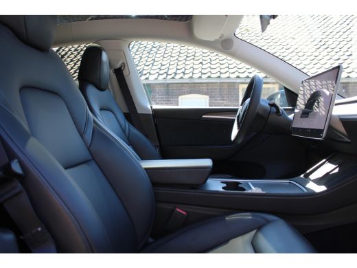 Tesla Model Y Long Range AWD 75 kWh SOh 88,9% LEER AUTOPILOT NAVI TREKHAAK 161000KM!!! ActivLease financial lease