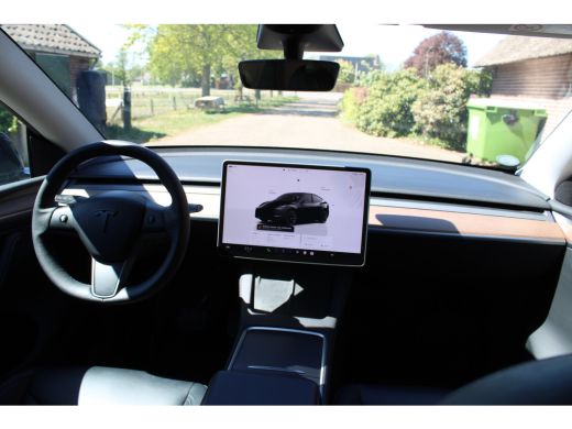 Tesla Model Y Long Range AWD 75 kWh SOh 88,9% LEER AUTOPILOT NAVI TREKHAAK 161000KM!!! ActivLease financial lease