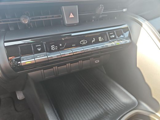 Toyota C-HR 1.8 Hybrid 140 Dynamic (Parkeersensoren - Dode Hoek sensor) ActivLease financial lease
