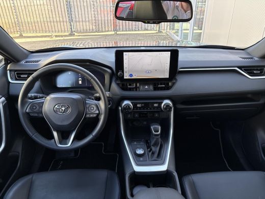 Toyota RAV4 2.5 Hybrid AWD Style **STOELVERWARMING/ TREKHAAK/ PARKEERSENSOREN** ActivLease financial lease