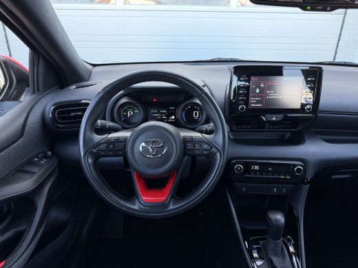 Toyota Yaris 1.5 Hybrid Tokyo Spirit | ACC | Carplay | LED | Camera | Clima ActivLease financial lease