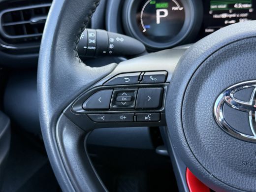 Toyota Yaris 1.5 Hybrid Tokyo Spirit | ACC | Carplay | LED | Camera | Clima ActivLease financial lease