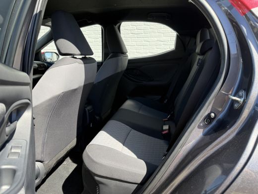 Toyota Yaris 1.5 Hybrid Tokyo Spirit | ACC | Carplay | LED | Camera | Clima ActivLease financial lease