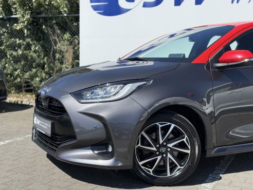 Toyota Yaris 1.5 Hybrid Tokyo Spirit | ACC | Carplay | LED | Camera | Clima ActivLease financial lease