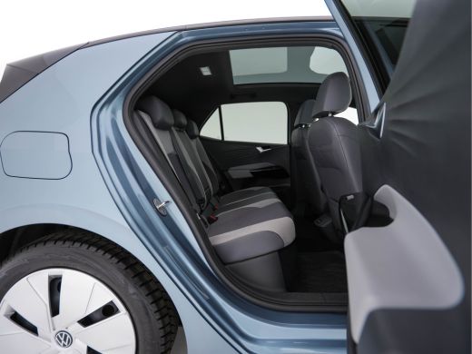 Volkswagen ID.3 Pro 58 kWh [ 3-Fase ] (INCL.BTW) *PANO | HEAD-UP | ADAPTIVE-CRUISE | BLINDSPOT | FULL-LED | HEATE... ActivLease financial lease