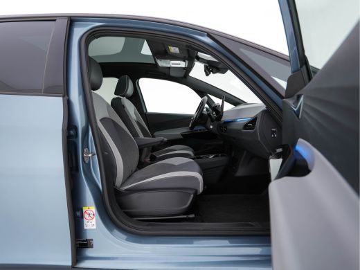 Volkswagen ID.3 Pro 58 kWh [ 3-Fase ] (INCL.BTW) *PANO | HEAD-UP | ADAPTIVE-CRUISE | BLINDSPOT | FULL-LED | HEATE... ActivLease financial lease