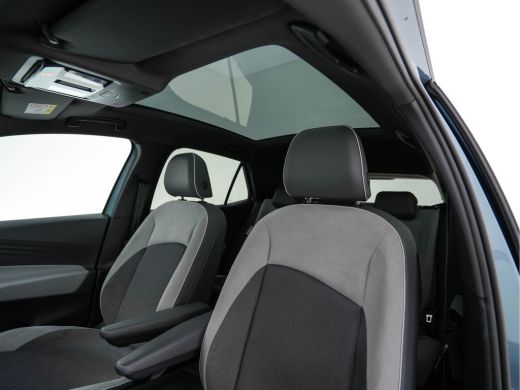 Volkswagen ID.3 Pro 58 kWh [ 3-Fase ] (INCL.BTW) *PANO | HEAD-UP | ADAPTIVE-CRUISE | BLINDSPOT | FULL-LED | HEATE... ActivLease financial lease