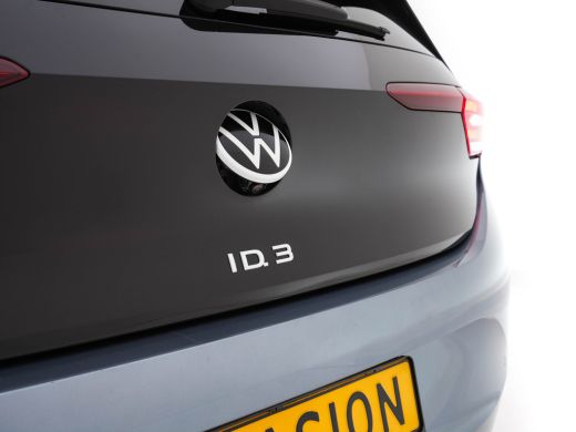 Volkswagen ID.3 Pro 58 kWh [ 3-Fase ] (INCL.BTW) *PANO | HEAD-UP | ADAPTIVE-CRUISE | BLINDSPOT | FULL-LED | HEATE... ActivLease financial lease