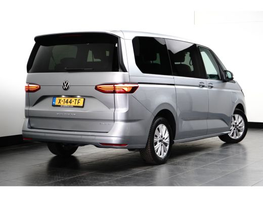 Volkswagen Multivan 1.4 eHybrid L2H1 | Pano-Dak | Adaptive Cruise | Trekhaak | Stoelverwarming | Camera ActivLease financial lease