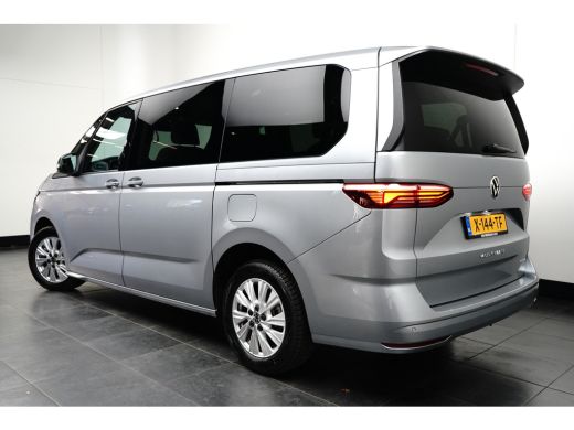 Volkswagen Multivan 1.4 eHybrid L2H1 | Pano-Dak | Adaptive Cruise | Trekhaak | Stoelverwarming | Camera ActivLease financial lease
