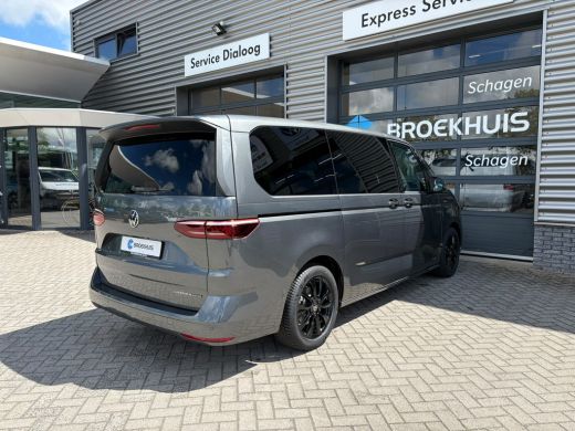 Volkswagen Multivan eHybrid 4MOTION L2 | Bulli | Glazen Dak | Trekhaak | 4 Seizoenen banden | Vis-A-Vis | IQ-Light ActivLease financial lease