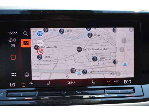 Volkswagen Multivan Bulli eHybrid lang 4MOTION |  Verlaagd dynamisch onderstel | 'App-Connect' draadloze smartphone i... ActivLease financial lease