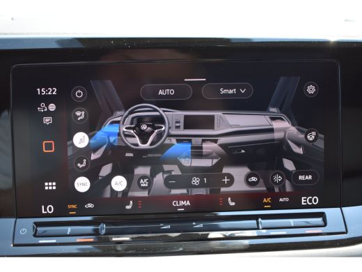 Volkswagen Multivan Bulli eHybrid lang 4MOTION |  Verlaagd dynamisch onderstel | 'App-Connect' draadloze smartphone i... ActivLease financial lease