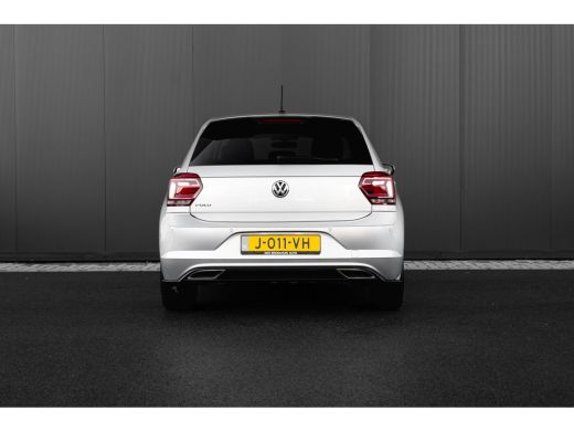 Volkswagen Polo 1.0 TSI 115pk 7-DSG Highline Business R | Panoramadak | IQ Light | Parkeerhulp | Sportstoelen ActivLease financial lease
