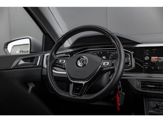 Volkswagen Polo 1.0 TSI 115pk 7-DSG Highline Business R | Panoramadak | IQ Light | Parkeerhulp | Sportstoelen ActivLease financial lease