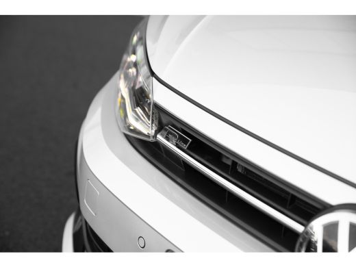 Volkswagen Polo 1.0 TSI 115pk 7-DSG Highline Business R | Panoramadak | IQ Light | Parkeerhulp | Sportstoelen ActivLease financial lease