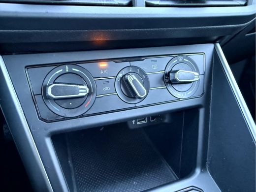 Volkswagen Polo 1.0 TSI Comfortline Camera, App Connect, Navi ActivLease financial lease