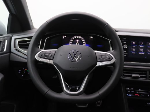 Volkswagen Polo 1.0 TSI R-Line Edition 95PK DSG Pano-Schuifdak, Keyless, Side Assist, Adaptieve Cruise Control, A... ActivLease financial lease