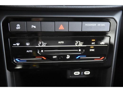 Volkswagen T-Cross 1.0 TSI Life *1ste eigenaar*Navigatie*Camera*Carplay* ActivLease financial lease