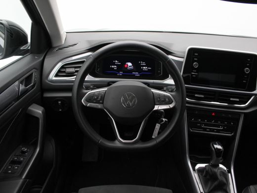 Volkswagen T-Roc 1.5 TSi 150 Pk Automaat Style | Camera | Adaptive Cruise | Stoelverwarming | CarPlay | navigatie ... ActivLease financial lease