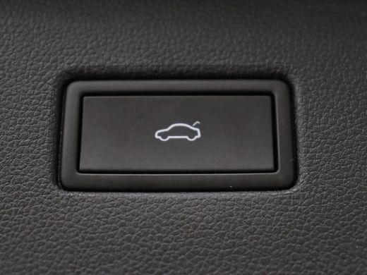 Volkswagen Tiguan 1.4 TSI eHybrid Life Business | SOH 93,8% | Panoramadak | Leder | Stoelverwarming | 360 Camera | ... ActivLease financial lease