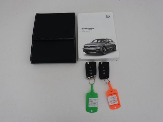Volkswagen Tiguan 1.4 TSI eHybrid Life Business | SOH 93,8% | Panoramadak | Leder | Stoelverwarming | 360 Camera | ... ActivLease financial lease