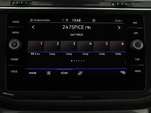 Volkswagen Tiguan 1.4 TSI eHybrid Life Business | SOH 93,8% | Panoramadak | Leder | Stoelverwarming | 360 Camera | ... ActivLease financial lease