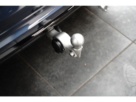 Volvo  XC60 T6 Plug-in Hybrid AWD Plus Black Edition | Head-Up | Stoelventilatie | 360&deg; Camera | Harman/Kardo... ActivLease financial lease