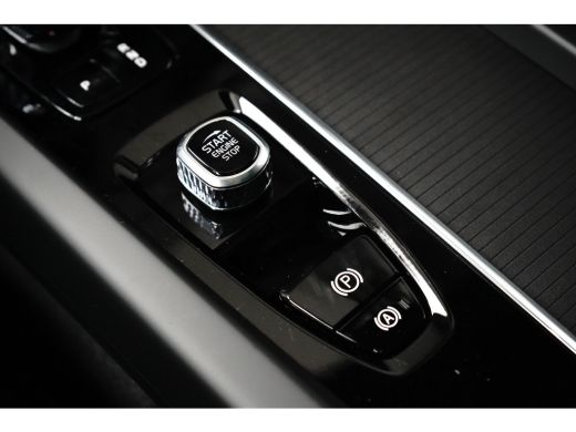 Volvo  XC60 T6 Plug-in Hybrid AWD Plus Black Edition | Head-Up | Stoelventilatie | 360&deg; Camera | Harman/Kardo... ActivLease financial lease