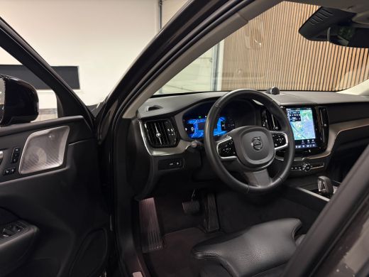 Volvo  XC60 T8 AWD Recharge Ultra Dark | Bowers & Wilkins | Luchtvering | Trekhaak | 360 Camera | Head-Up Dis... ActivLease financial lease