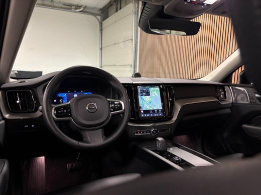 Volvo  XC60 T8 AWD Recharge Ultra Dark | Bowers & Wilkins | Luchtvering | Trekhaak | 360 Camera | Head-Up Dis... ActivLease financial lease