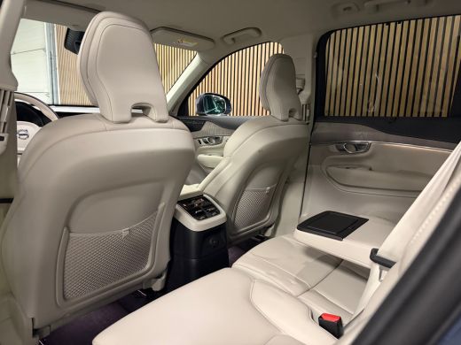 Volvo  XC90 T8 AWD Recharge Plus Bright Trekhaak | 360&deg; Camera | Harman Kardon | All Season banden | 455pk | ... ActivLease financial lease