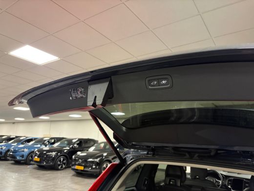 Volvo  XC90 T8 AWD Recharge Ultra Dark | Vol! | Bowers & Wilkins | Luchtvering | Stoelventilatie | Trekhaak |... ActivLease financial lease
