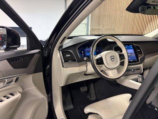 Volvo  XC90 T8 AWD Recharge Ultra Ultimate Bright | Head-Up Display | Harman Kardon | 455pk | Adaptieve Cruis... ActivLease financial lease
