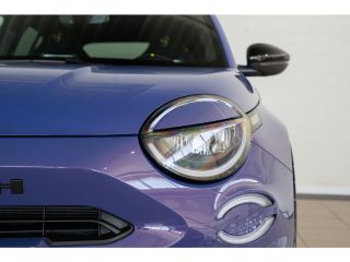Abarth 600e Scorpionissima 54 kWh | 8 Jaar Garantie | 281 PK | Design Pack | Tech Pack | Winter Pack | Gaming...