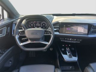 Audi Q4 e-tron 40 S-Line Competition 77 kWh | Pano | Adap. Cruise Control | CarPlay | Sonos o | Stoelverwarming ...