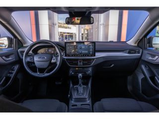 Ford Focus 1.0 EcoBoost Hybrid Titanium 155pk | Trekhaak | Stoel/stuur/voorruit verwarming | Camera | Apple ...