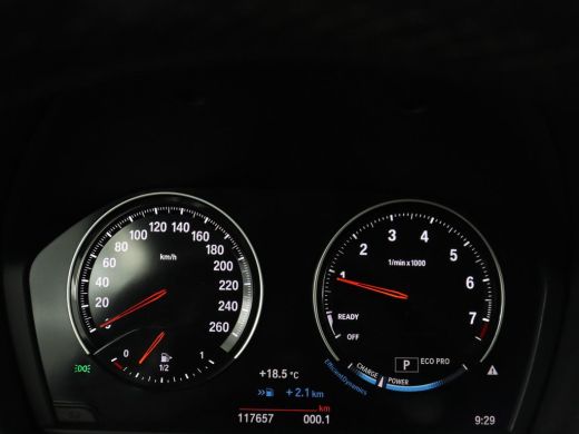 BMW 1 Serie 118i Executive | Schuifdak | Leder | Stoelverwarming | Camera | Full LED | Navigatie | Parkeerhul... ActivLease financial lease