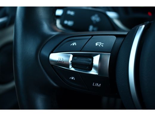 BMW X2 xDrive25e M-Sport Pano ACC H/K HUD Camera El-zetels ActivLease financial lease