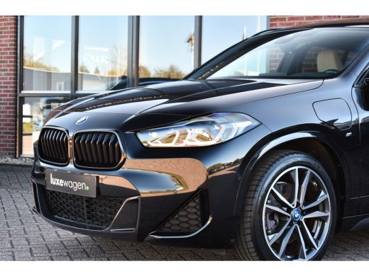 BMW X2 xDrive25e M-Sport Pano ACC H/K HUD Camera El-zetels ActivLease financial lease