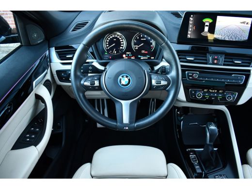 BMW X2 xDrive25e M-Sport Pano ACC H/K HUD Camera El-zetels ActivLease financial lease