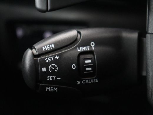 Citroën C5 Aircross 1.6 Plug-in Hybrid 225 Business | SOH 94,3% | Trekhaak | Camera | Carplay | Navigatie | Parkeerhu... ActivLease financial lease