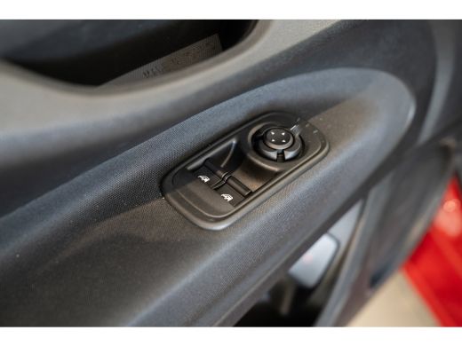 Fiat 500 1.0 Hybrid Torino Launch Edition | Climate Controle | Lichtmetalen velgen | Parkeersensoren | App... ActivLease financial lease