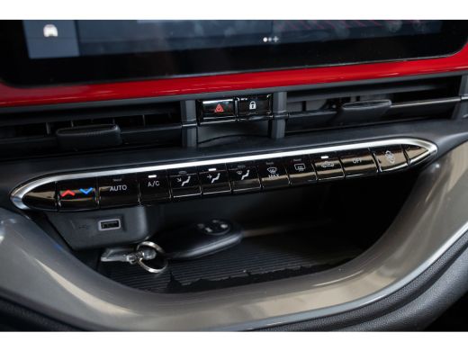 Fiat 500 1.0 Hybrid Torino Launch Edition | Climate Controle | Lichtmetalen velgen | Parkeersensoren | App... ActivLease financial lease