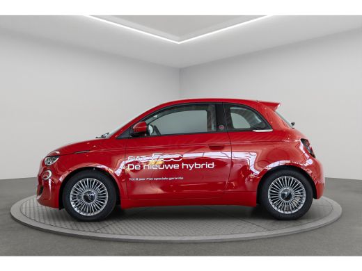 Fiat 500 1.0 Hybrid Torino Launch Edition | Climate Controle | Lichtmetalen velgen | Parkeersensoren | App... ActivLease financial lease