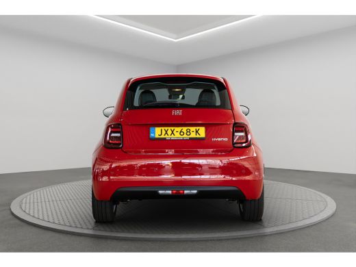 Fiat 500 1.0 Hybrid Torino Launch Edition | Climate Controle | Lichtmetalen velgen | Parkeersensoren | App... ActivLease financial lease